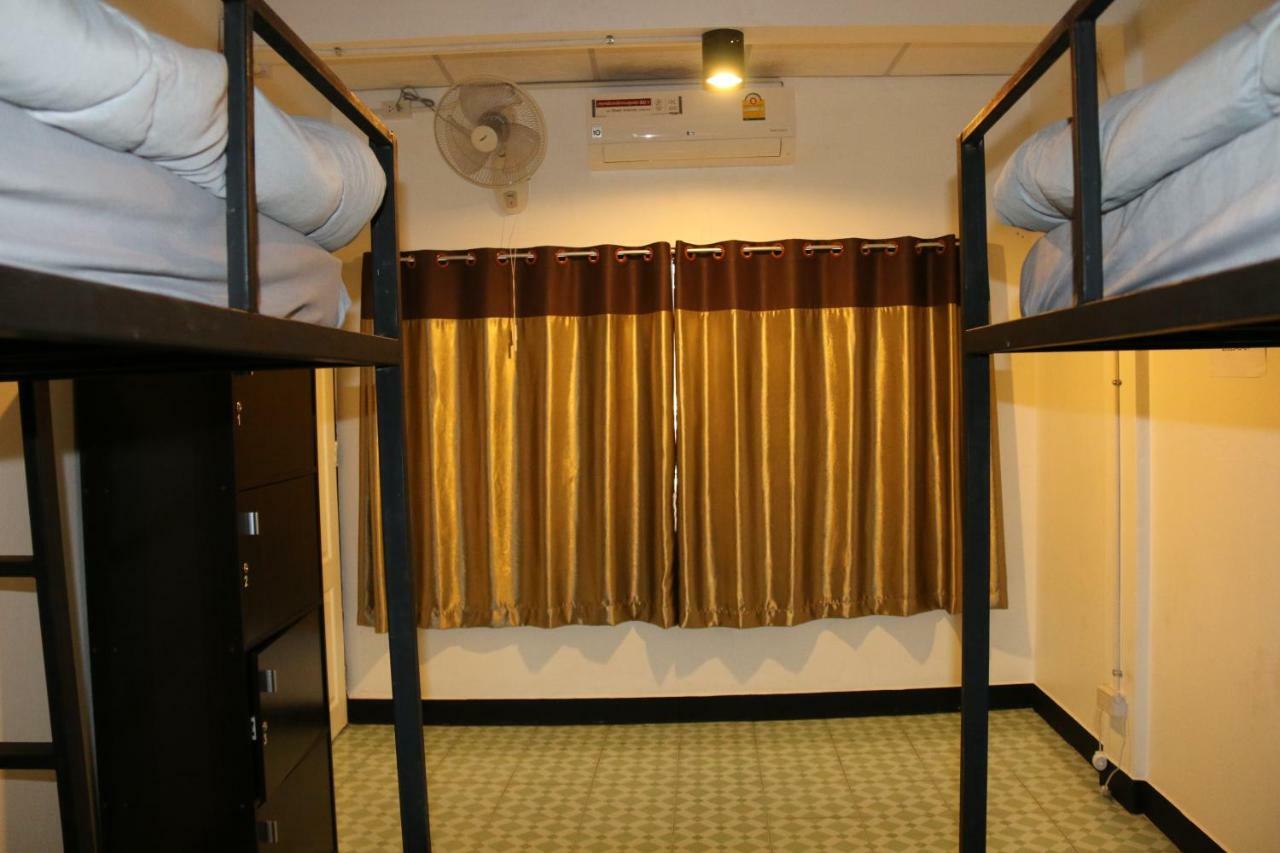 Family Home 2 Chiangmai (Adults Only) Chiang Mai Esterno foto