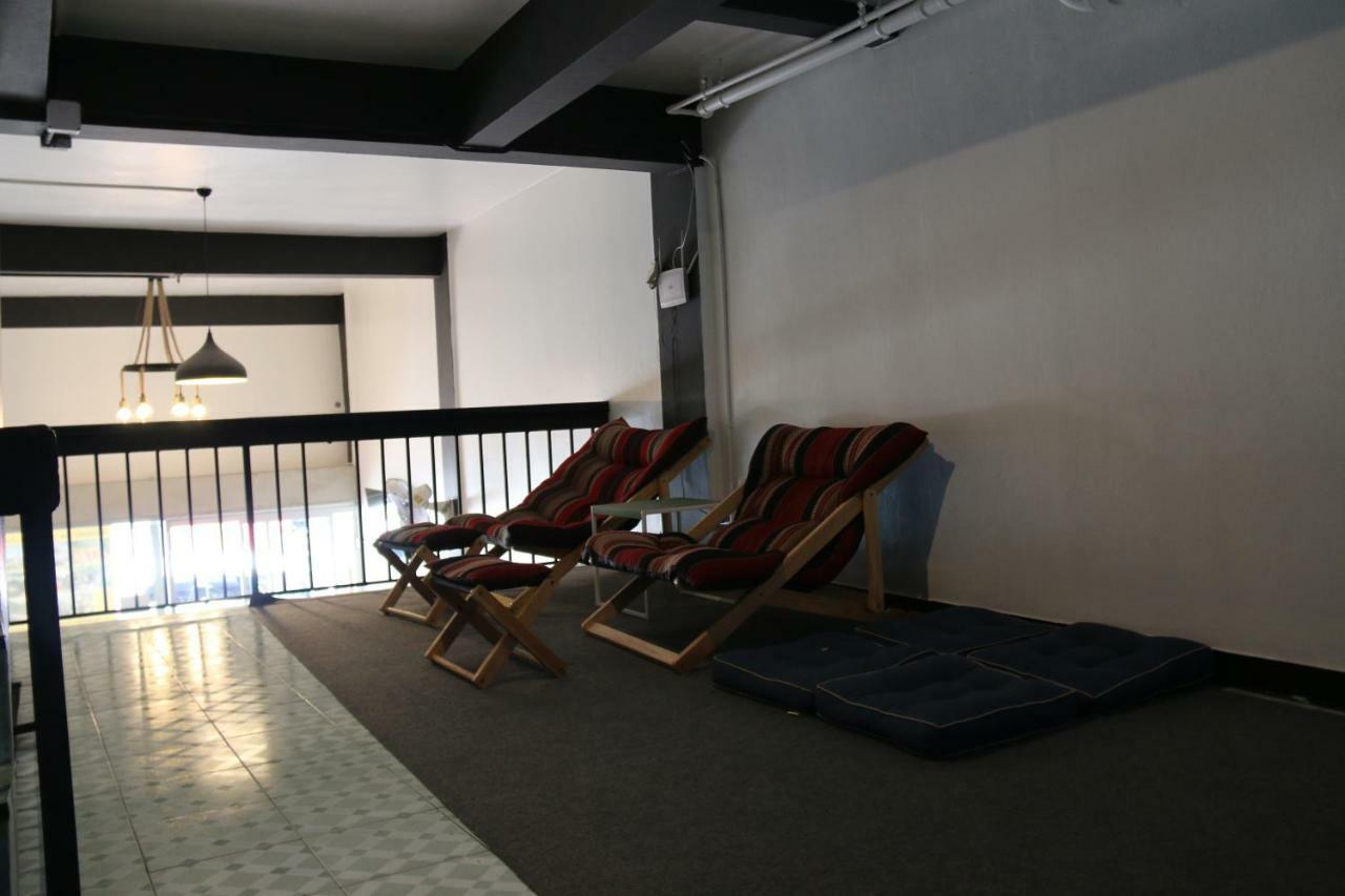 Family Home 2 Chiangmai (Adults Only) Chiang Mai Esterno foto